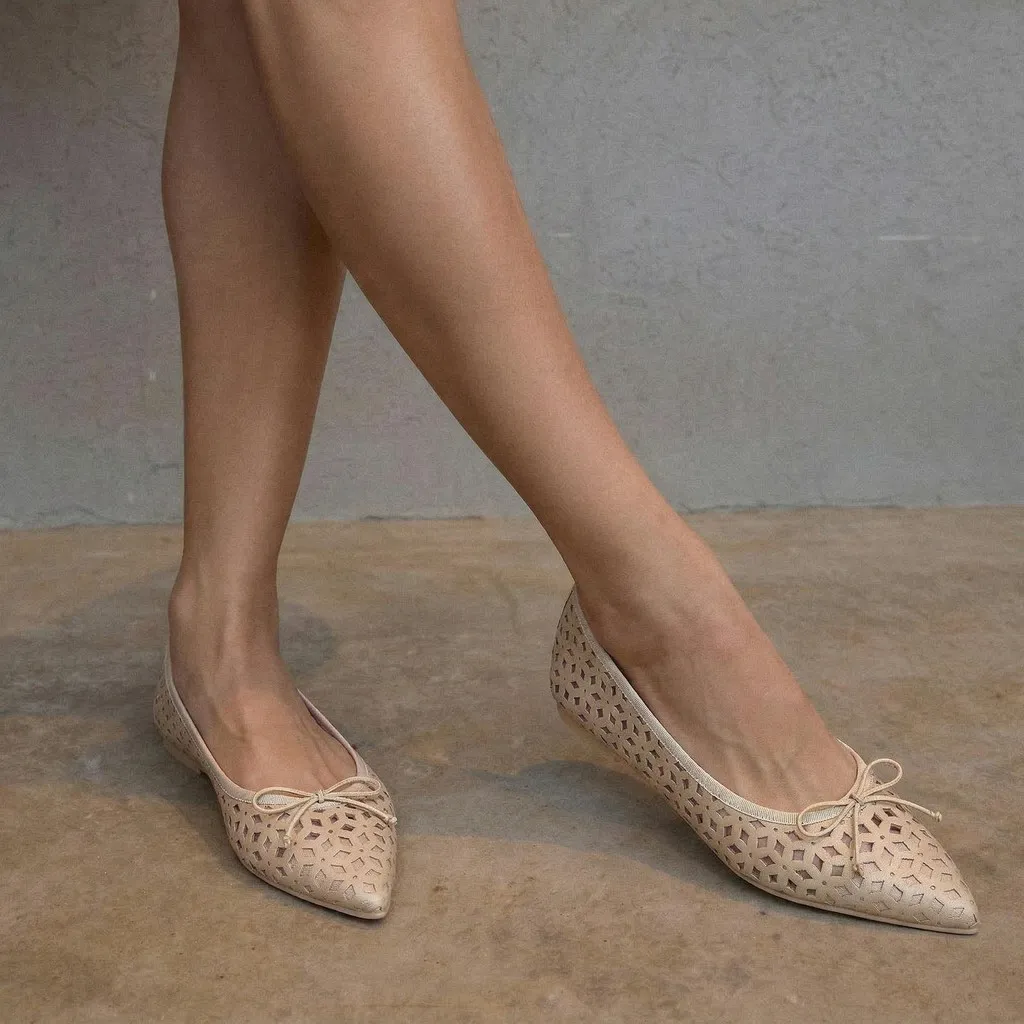Ella|כאמל|נעלי בובה|נעלי בלרינה|נעליים שטוחות|נעליים נוחות|ballerinas