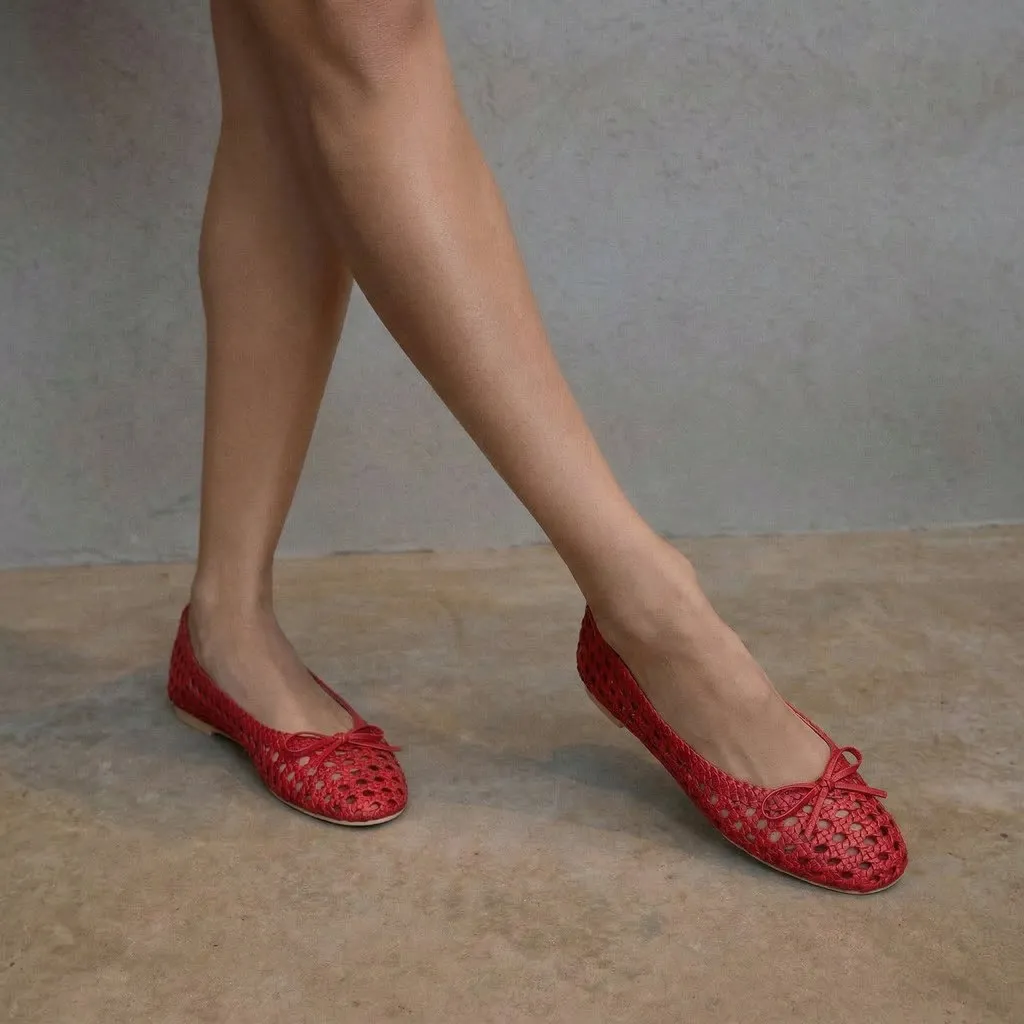 Nicole|אדום|נעלי בובה|נעלי בלרינה|נעליים שטוחות|נעליים נוחות|ballerinas