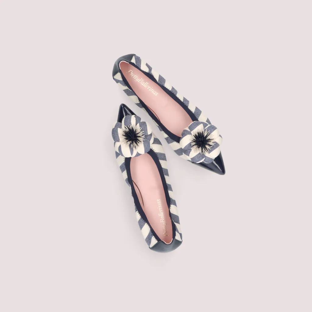 Ella|כחול|נעלי בובה|נעלי בלרינה|נעליים שטוחות|נעליים נוחות|ballerinas