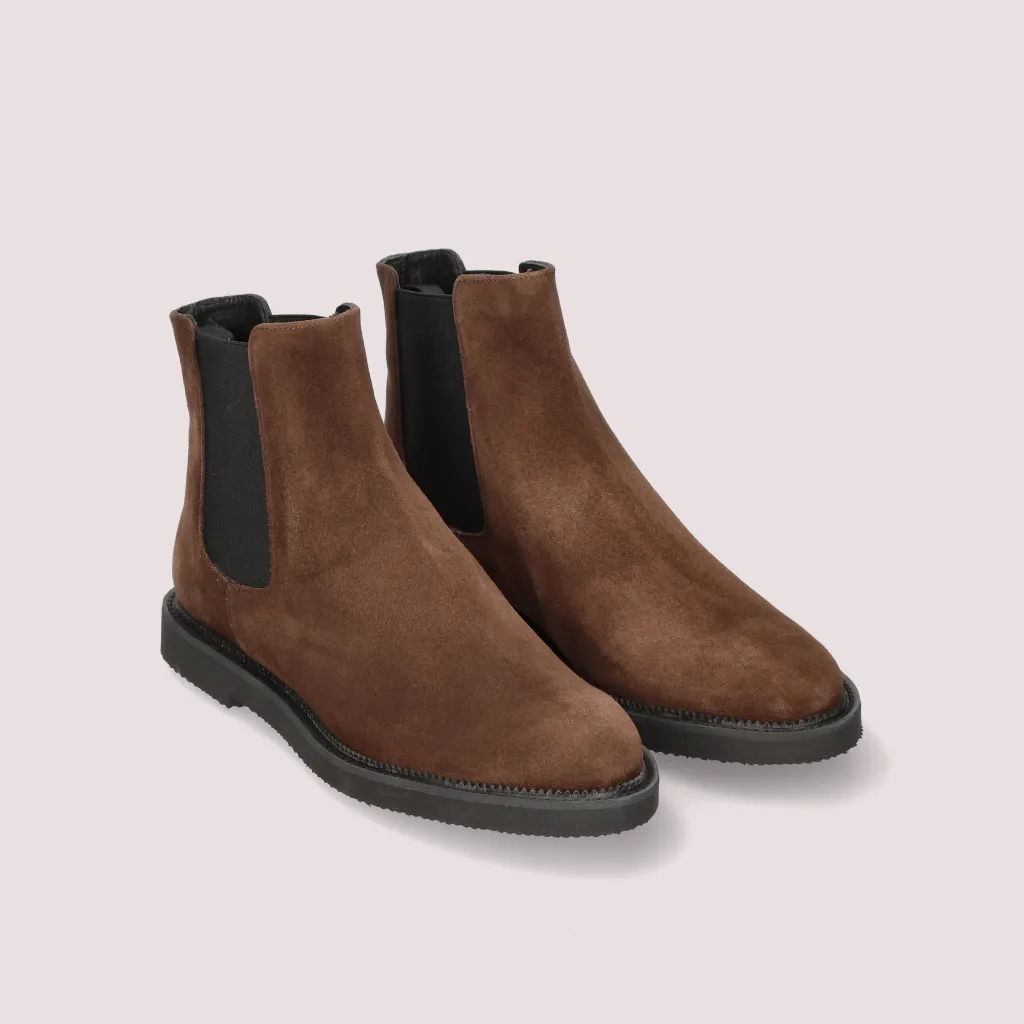 Pat|חום|מגפונים|מגפוני נשים|מגפוני עקב